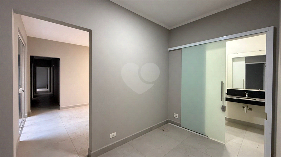 Foto REO1107686
