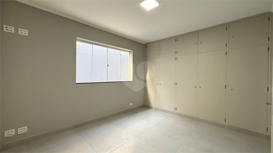 Foto REO1107686