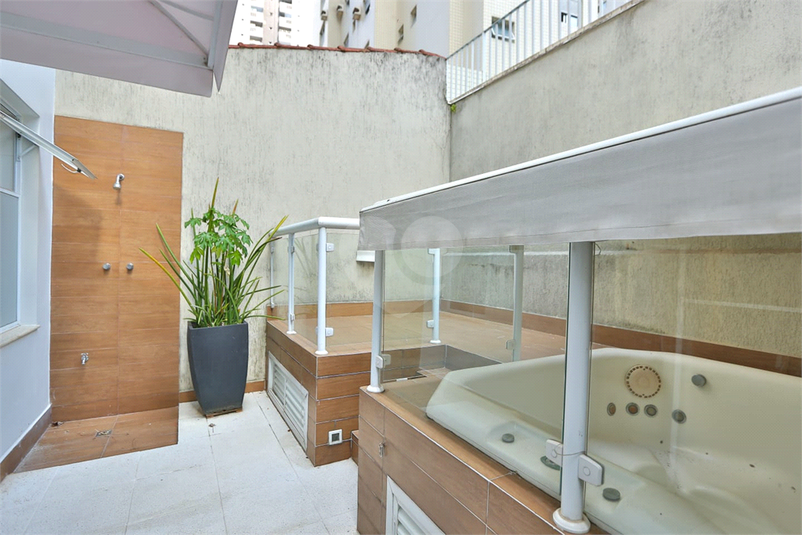Foto REO1107689
