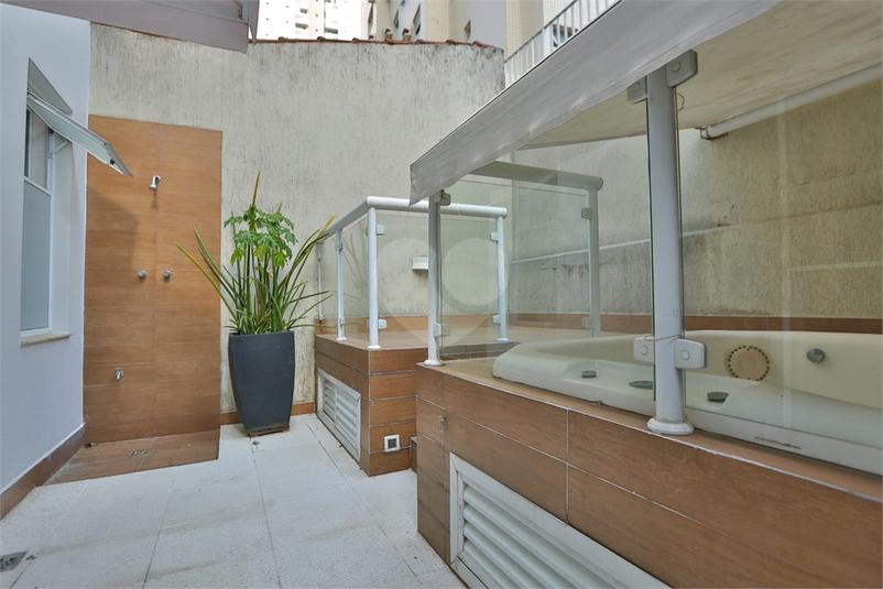 Foto REO1107689
