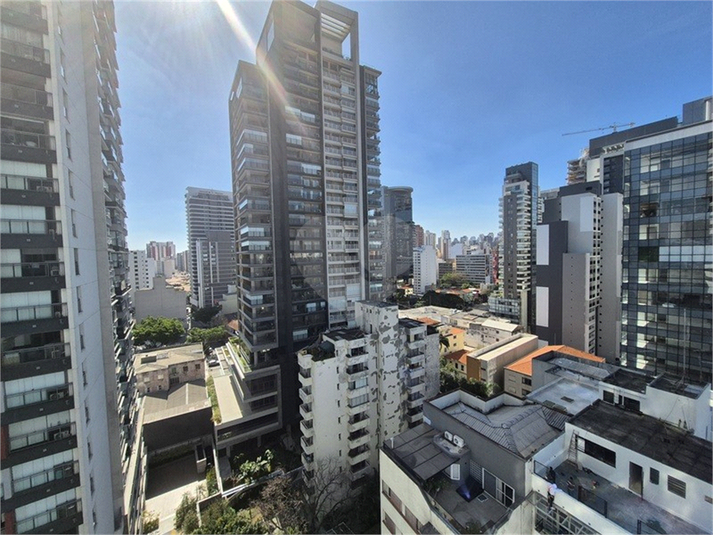 Foto REO1107739