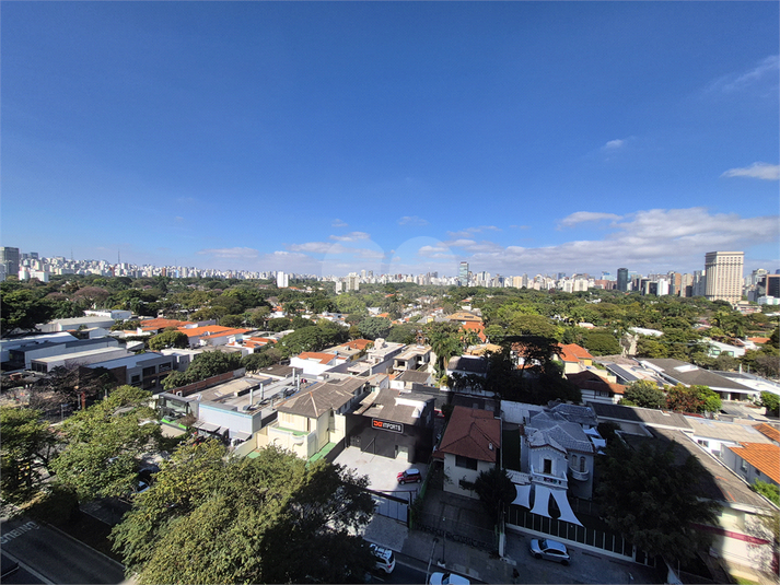 Foto REO1107739