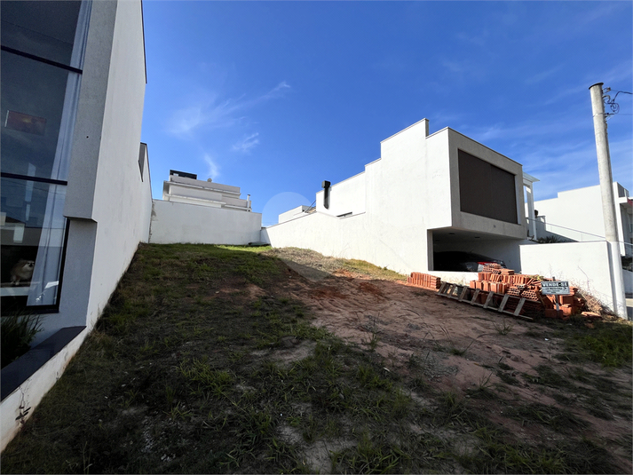 Foto REO1107741