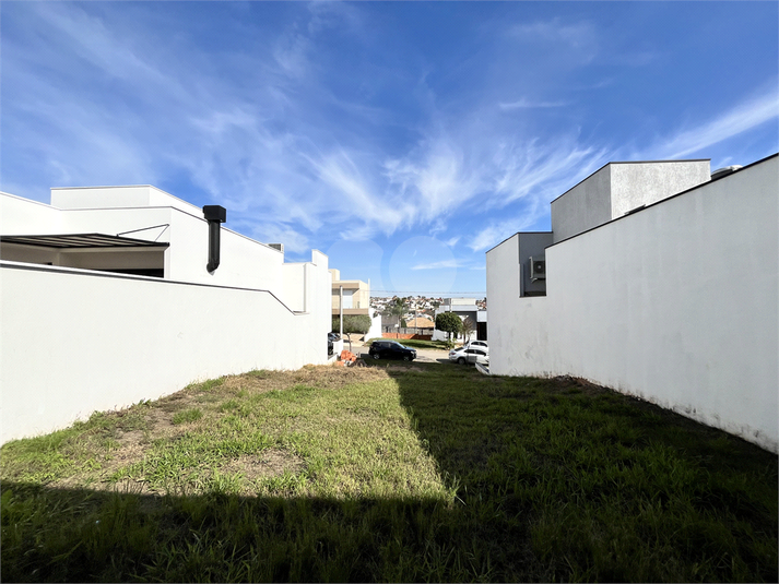 Foto REO1107741