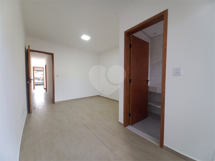 Foto REO1107756
