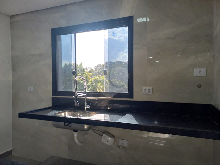 Foto REO1107758