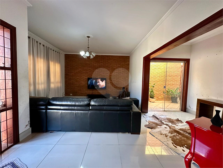 Foto REO1107759