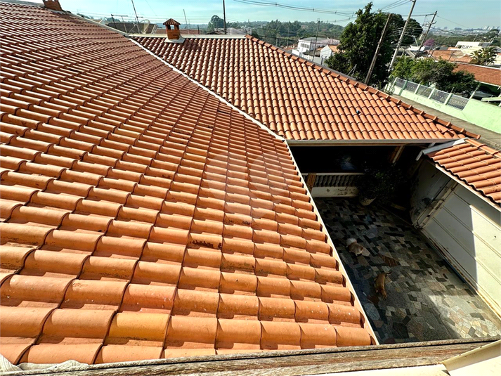 Foto REO1107759