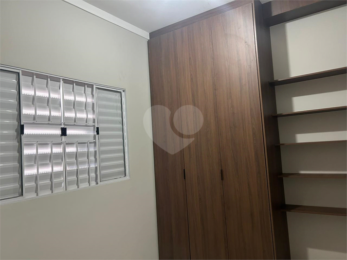 Foto REO1107778