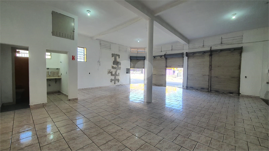 Foto REO1107790