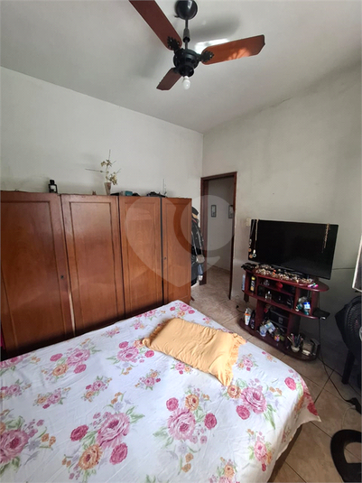 Foto REO1107803