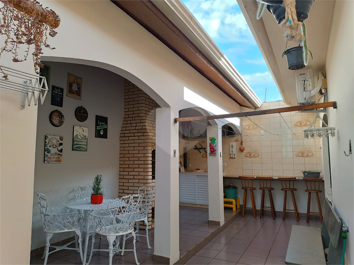 Foto REO1107819