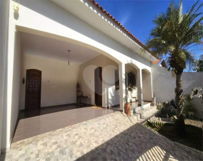 Foto REO1107819
