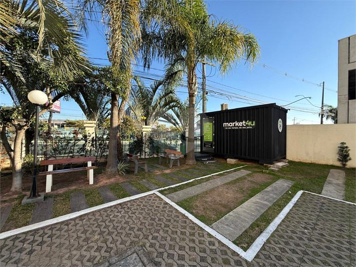 Foto REO1107820
