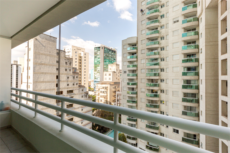 Foto REO1107837
