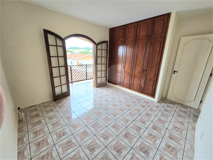 Foto REO1107862