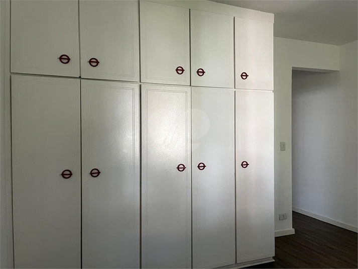 Foto REO1107875