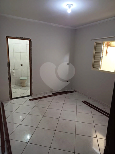 Foto REO1107885