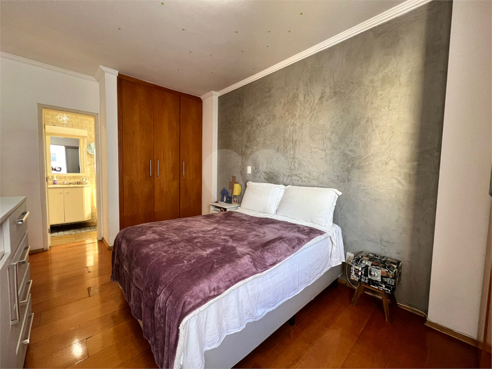 Foto REO1107886