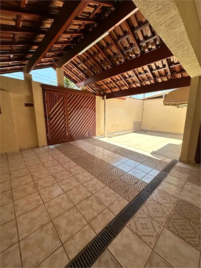 Foto REO1107910