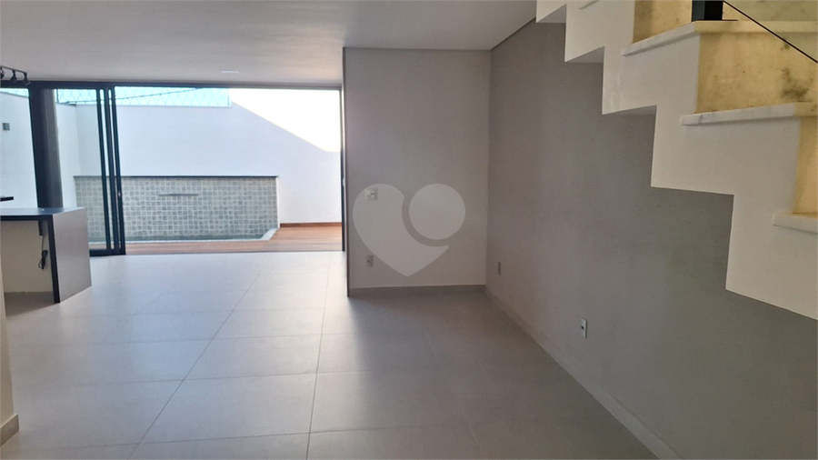 Foto REO1107916