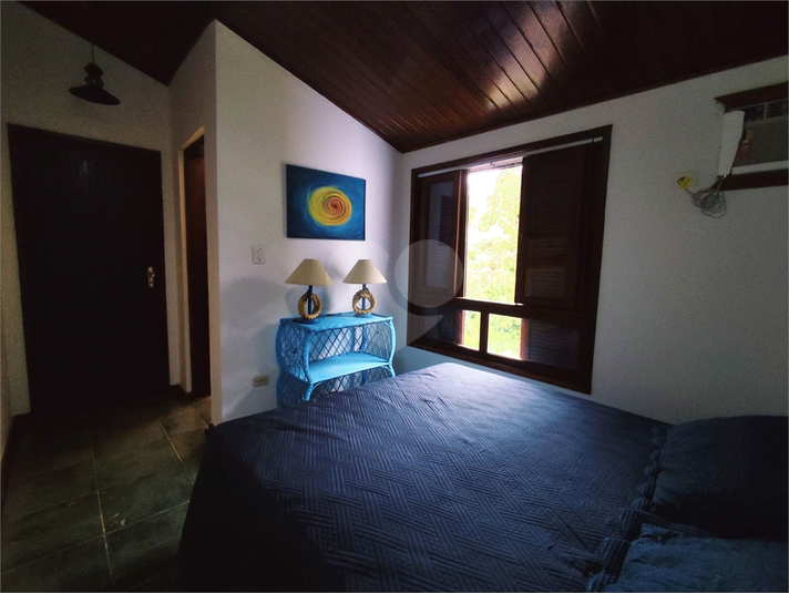Foto REO1107927