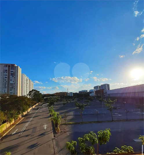 Foto REO1107929