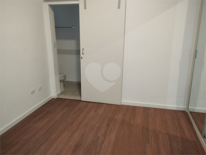 Foto REO1107935