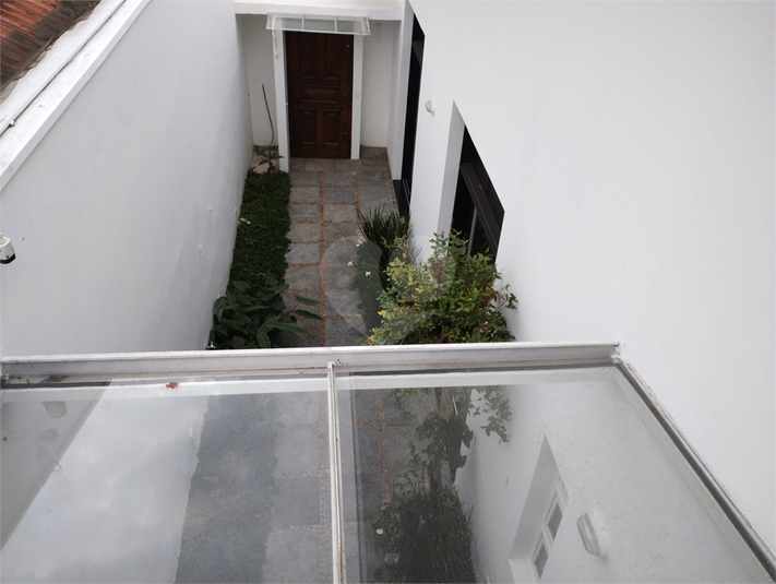 Foto REO1107935