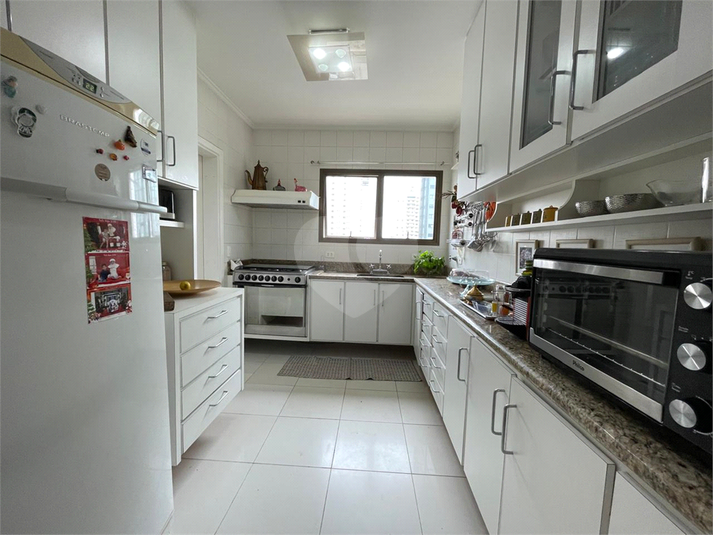 Foto REO1107940