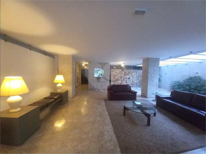 Foto REO1107954