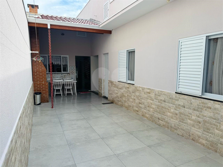 Foto REO1107959