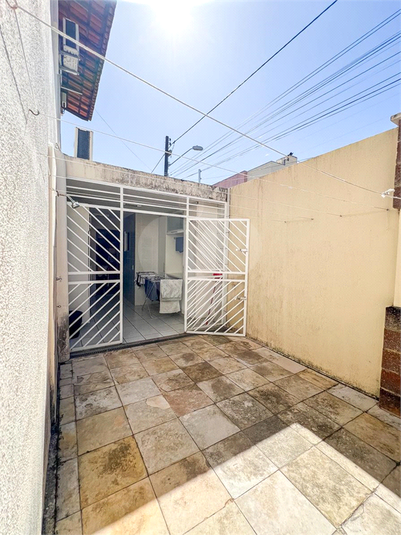 Foto REO1107973