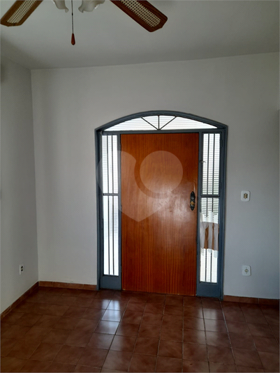 Foto REO1107977