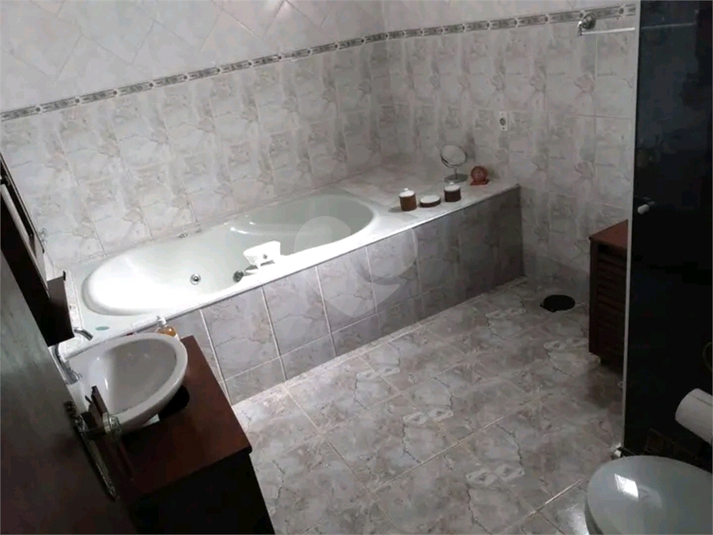 Foto REO1107981