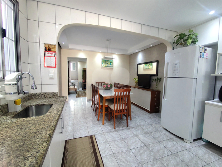Foto REO1107988