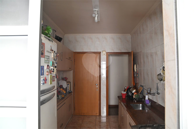 Foto REO1108001