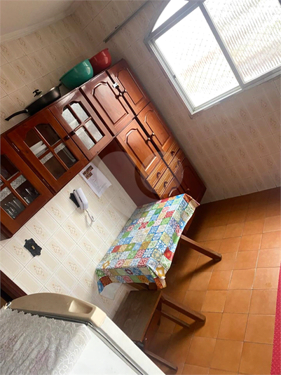 Foto REO1108004