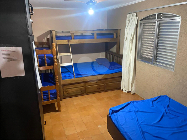 Foto REO1108004