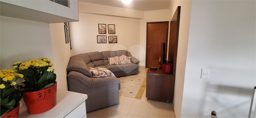 Foto REO1108010