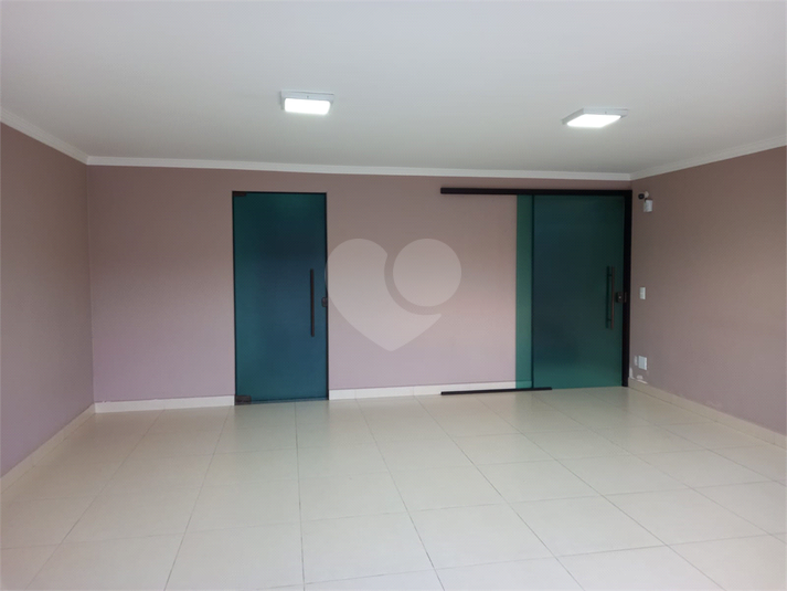 Foto REO1108018
