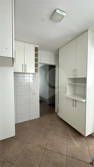 Foto REO1108024