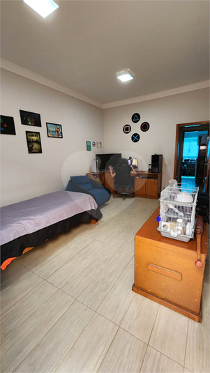 Foto REO1108043