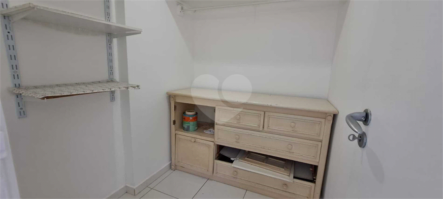 Foto REO1108064