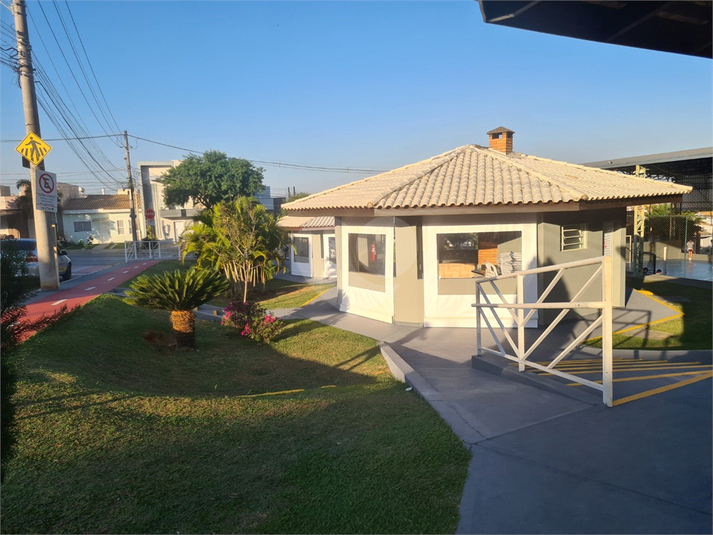 Foto REO1108065