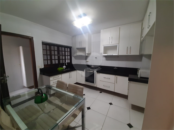 Foto REO1108066