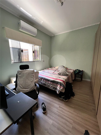 Foto REO1108157