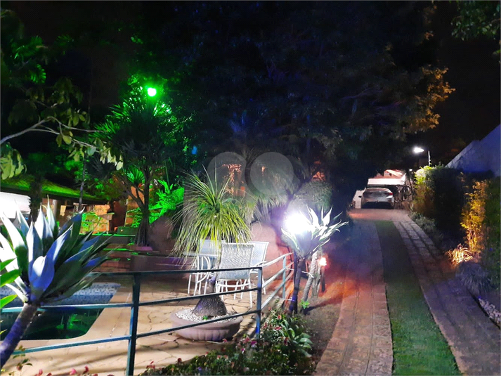 Foto REO1108199