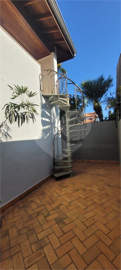 Foto REO1108199