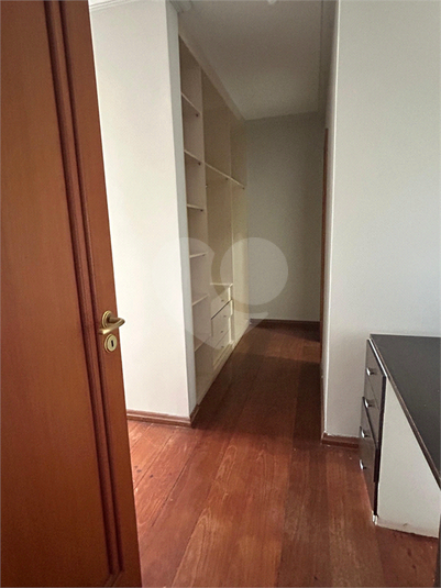 Foto REO1108219